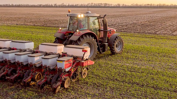 Agricultorii, îngrijoraţi de timpul neobişnuit de cald pentru această perioadă